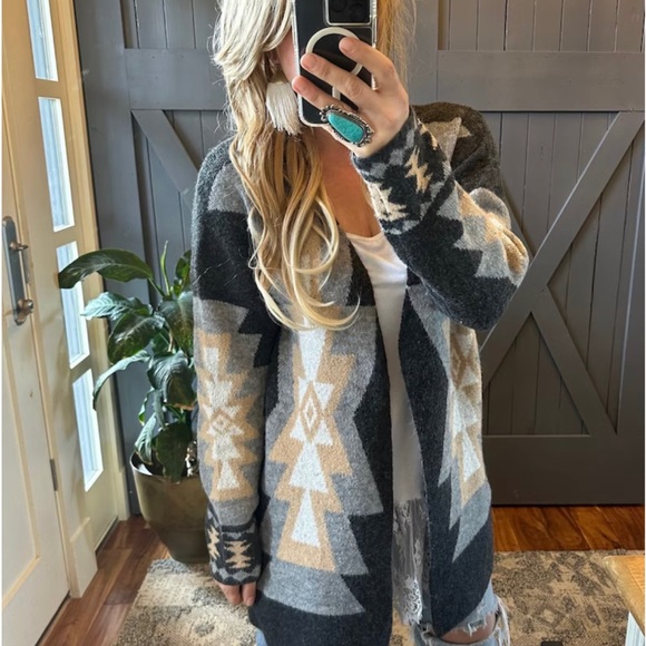New Aztec Western Print Grey Long Cardigan Sweater Coat Western Cowichan Boho - Picture 5 of 11